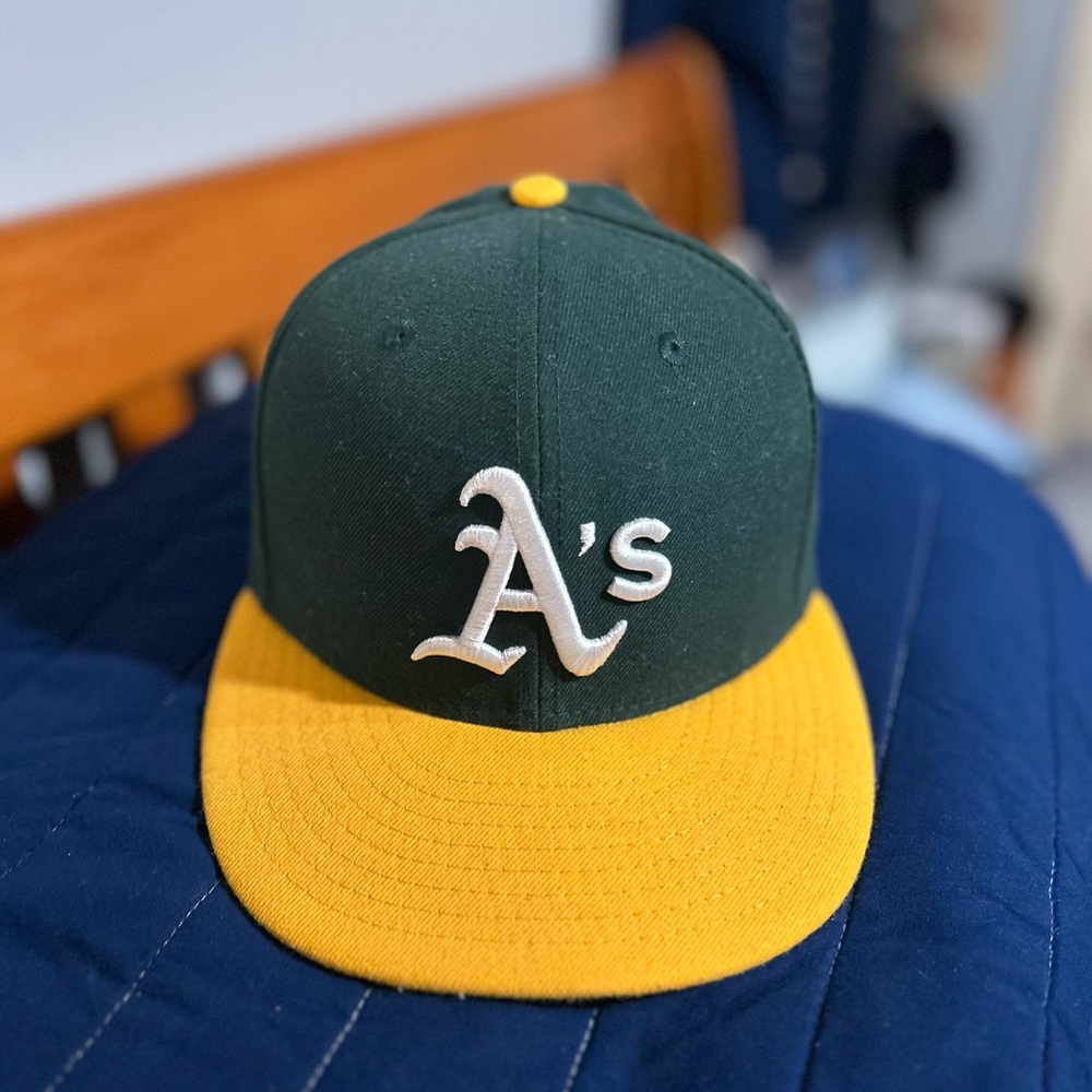 Oakland Athletics hat 7 1/8